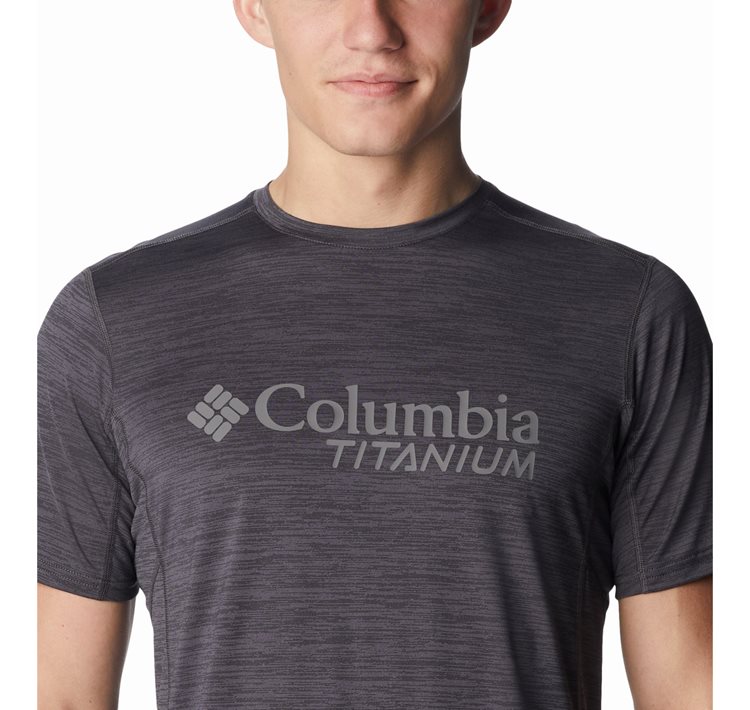 Men's Titan Pass™ Graphic Tee